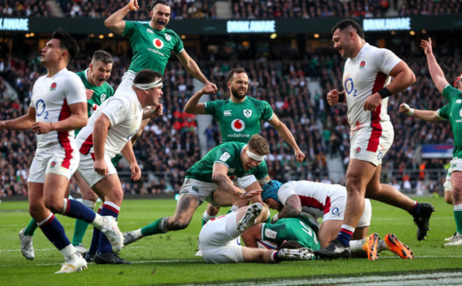 jonathan-sexton-james-lowe-garry-ringrose-and-jamison-gibson-park-celebrate-as-hugo-keenan-scores-a-try