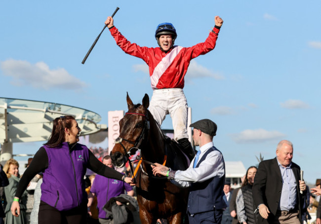 rachael-blackmore-onboard-a-plus-card-celebrates-winning