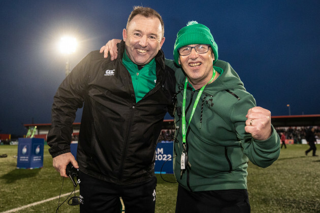 richie-murphy-celebrates-after-the-game-with-lar-hogan