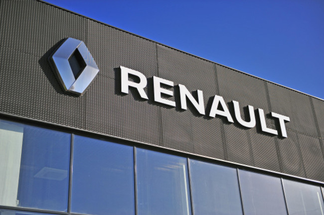 moscow-russia-may-10-2018-facade-of-renault-dealer-center-on-may-10-2018