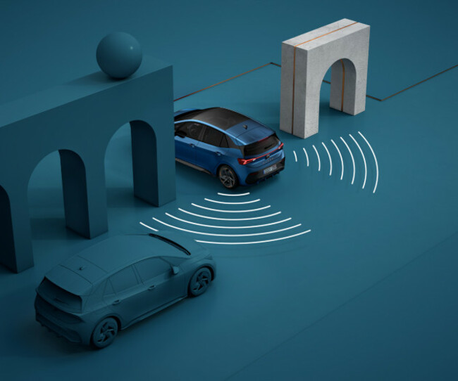 CUPRA BORN Rear Traffic Alert