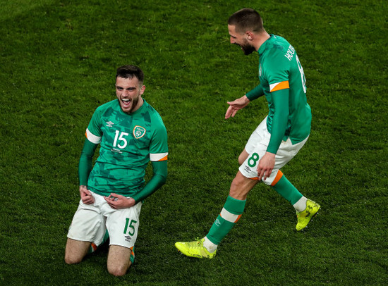 troy-parrott-celebrates-scoring-the-winning-goal-with-conor-hourihane