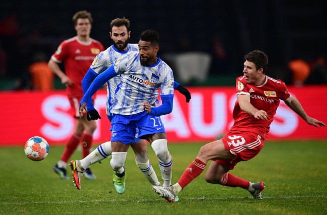 berlin-germany-19th-jan-2022-soccer-dfb-cup-hertha-bsc-1-fc-union-berlin-round-of-16-olympiastadion-herthas-lucas-tousart-l-r-herthas-kevin-prince-boateng-and-union-berlins-sebastian