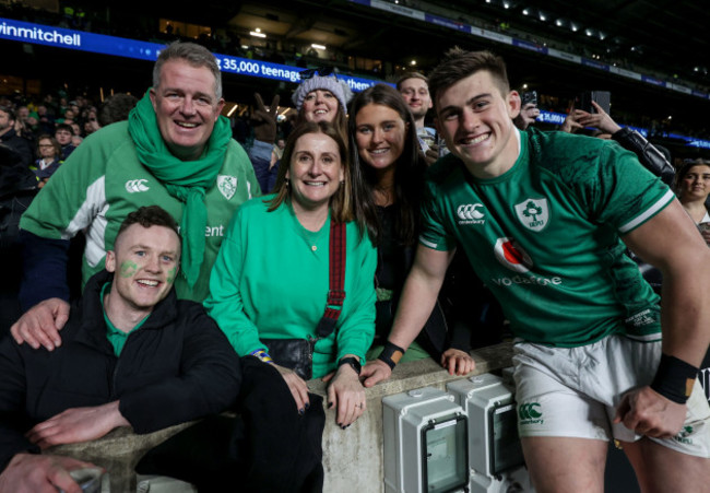 dan-sheehan-celebrates-with-his-family-after-the-game