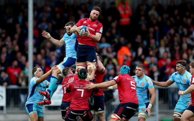 munsters-jean-kleyn-wins-a-lineout