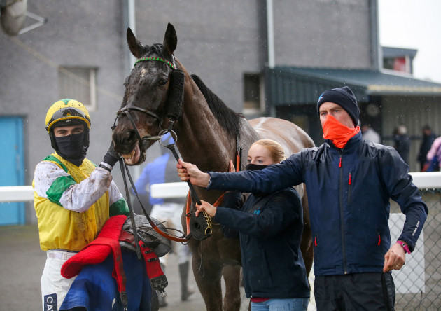 conor-orr-chloe-lyons-and-ciaran-murphy-after-winning-with-enjoy-dallen