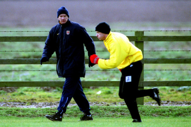 soccer-uefa-cup-fourth-round-first-leg-arsenal-v-deportivo-la-coruna-arsenal-training