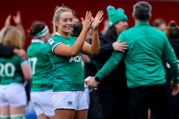 stacey-flood-applauds-the-fans-after-the-game