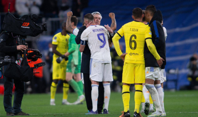 12-april-2022-spain-madrid-soccer-uefa-champions-league-real-madrid-vs-chelsea-quarterfinals-second-leg-at-santiago-bernabeu-stadiumancelotti-and-benzema900cordon-press