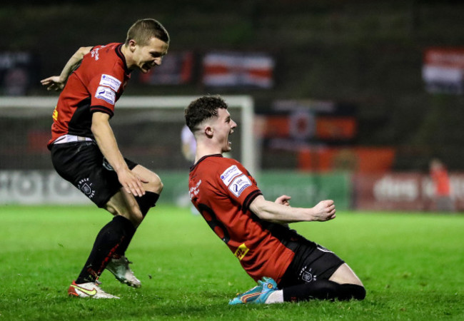 ali-coote-celebrates-scoring