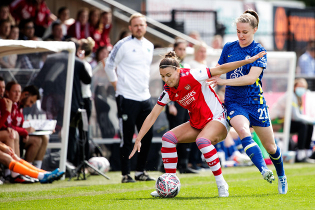london-uk-17th-apr-2022-stephanie-catley-7-arsenal-and-niamh-charles-21-chelsea-in-action-during-the-vitality-womens-fa-cup-semi-final-game-between-arsenal-and-chelsea-at-meadow-park-in-london