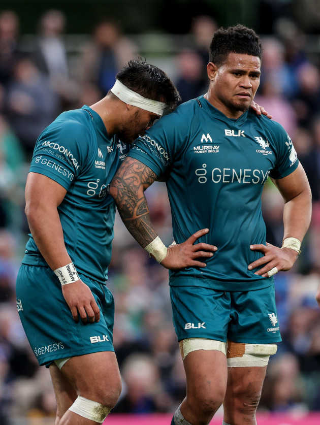 leva-fifita-with-abraham-papalii-dejected-after-the-game