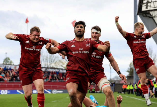 damian-de-allende-celebrates-after-scoring-a-try