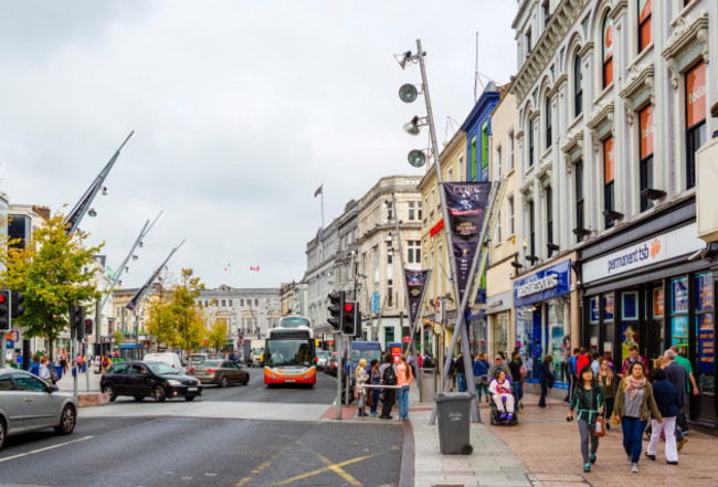 shops-on-st-patricks-street-in-the-city-centre-cork-county-cork-republic-of-ireland