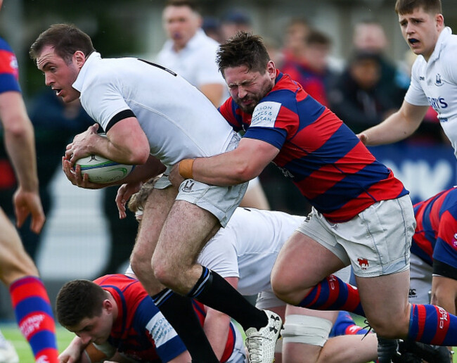 niall-kenneally-is-tackled-by-cian-odonoghue