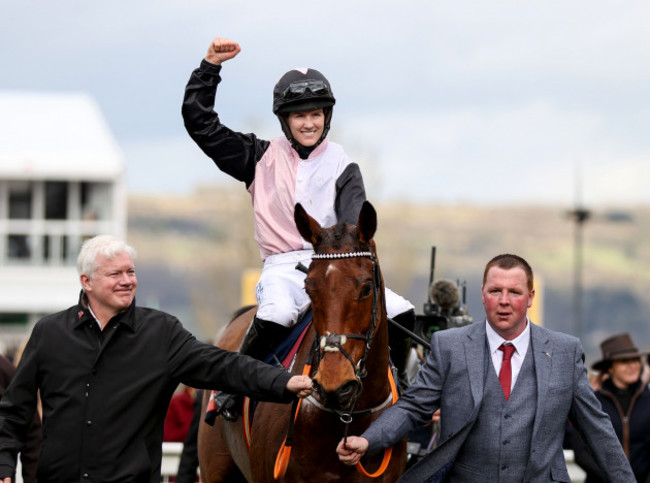 rachael-blackmore-on-bob-olinger-celebrates-after-winning