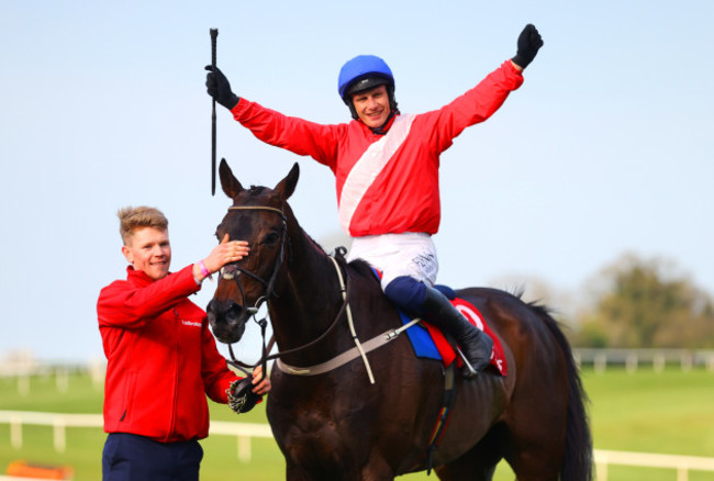 paul-townend-onboard-allaho-celebrates-winning