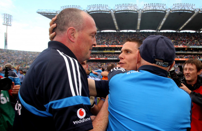 pat-gilroy-and-mickey-whelan-celebrates-with-stephen-cluxton