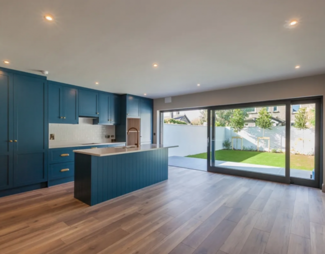 5Clontarf