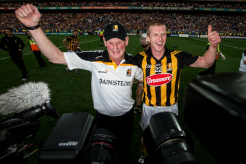 brian-cody-and-henry-shefflin-celebrate-winning