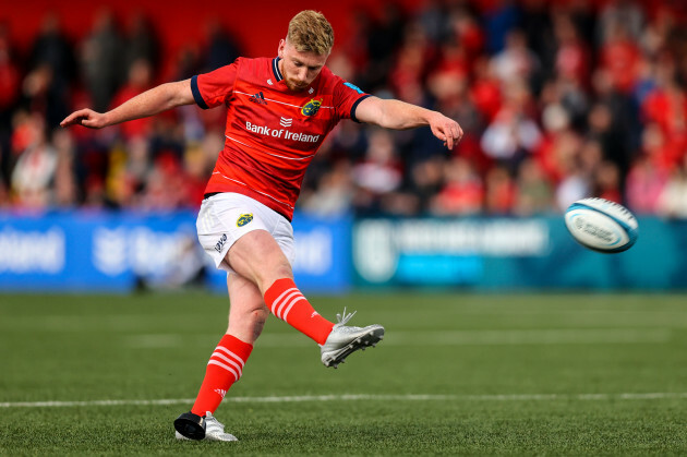 Ben Healy prend un coup de pied