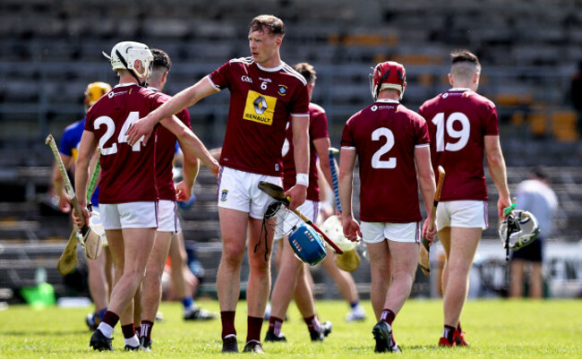 tommy-doyle-dejected-after-the-game-with-teammates