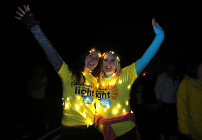 6252 Darkness Into Light