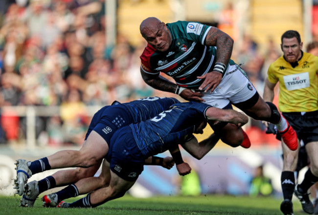 nemani-nadolo-is-tackled-by-caelan-doris-and-hugo-keenan