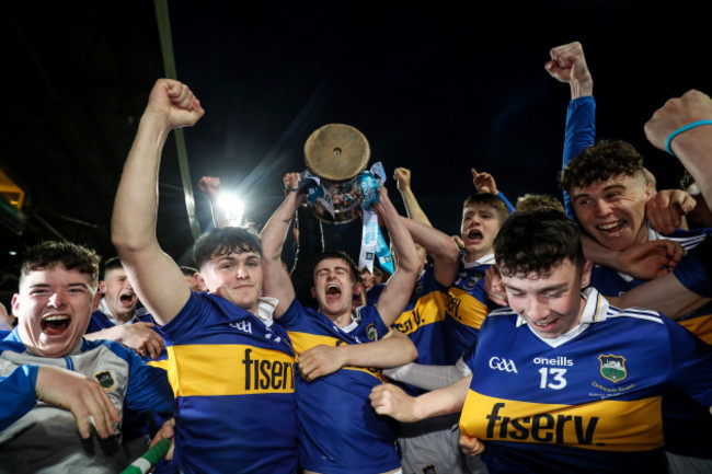 tipperary-celebrate-winning