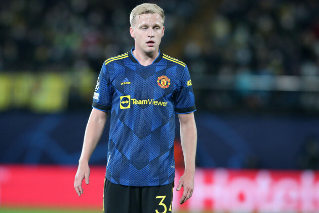 villarreal-spain-23rd-november-2021-estadio-la-ceramica-vila-real-spain-uefa-champions-league-villarreal-cf-manchester-united-donny-van-de-beek-of-manchester-united-credit-action-plus-sports