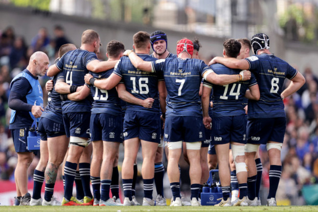 leinster-huddle-during-the-game