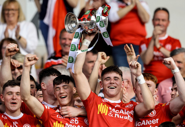 niall-devlin-lifts-the-cup
