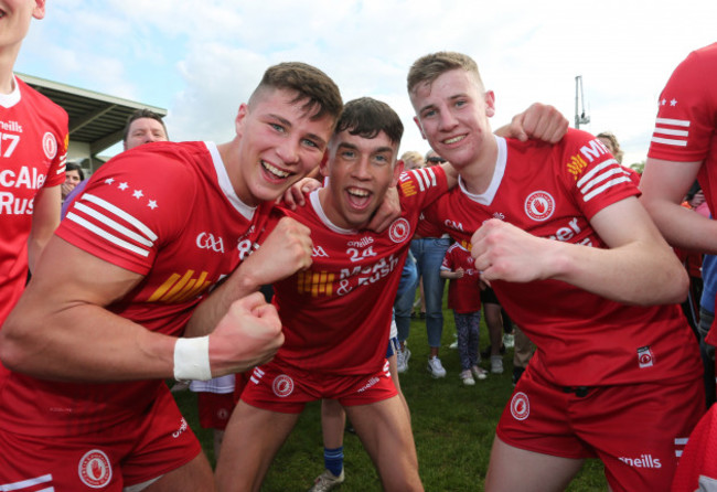 tyrone-players-celebrate-after-the-game