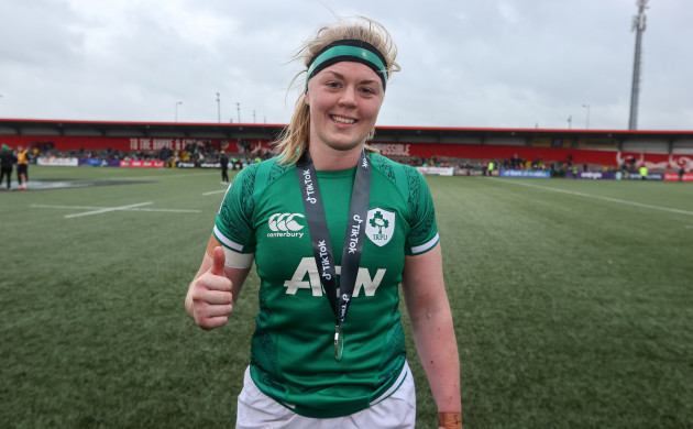 sam-monaghan-with-the-player-of-the-match-award