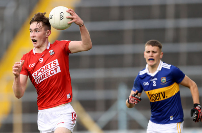 colm-gillespie-makes-a-break-past-alex-mcsherry