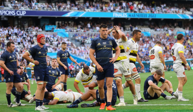 dan-sheehan-dejected-after-arthur-retiere-scores-a-late-try