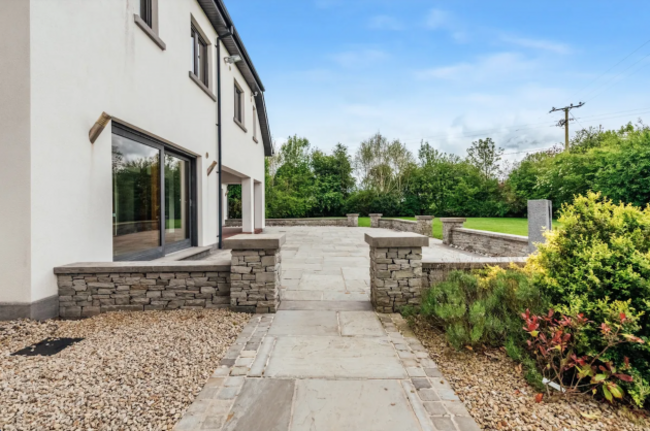 Screenshot 2022-06-01 at 14.19.46