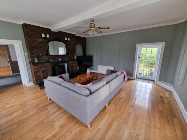 04-06-2022 at 12.30.28Cork 3