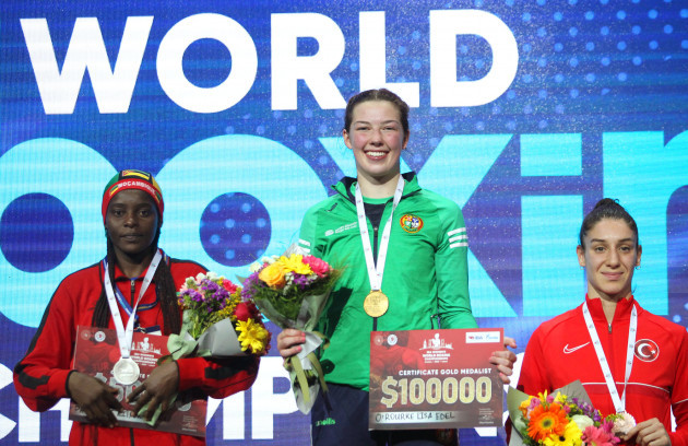 lisa-orourke-celebrates-winning-a-gold-medal
