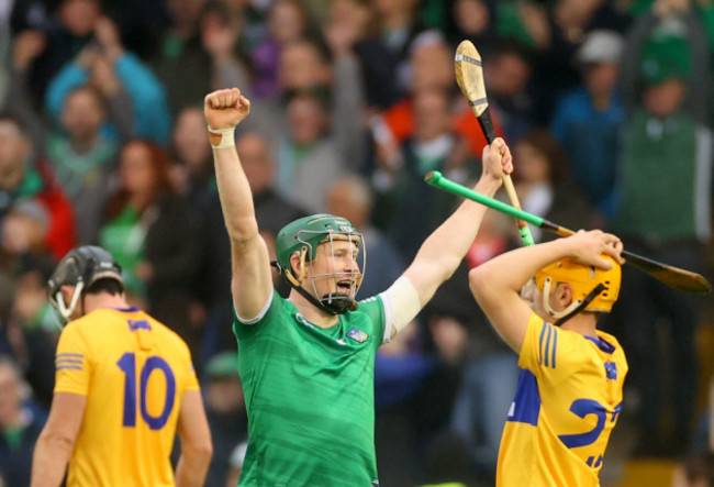 william-odonoghue-celebrates-at-the-final-whistle