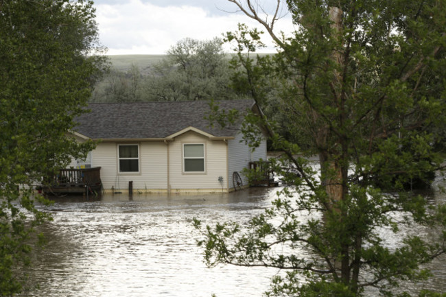 yellowstone-national-park-flooding