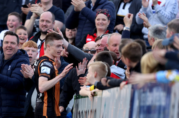 daniel-kelly-celebrates-with-the-fans-after-scoring-his-sides-1st-goal-of-the-game