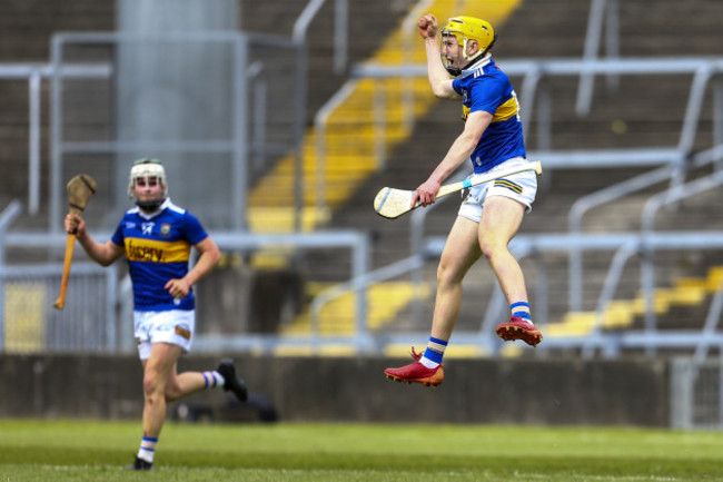 senan-butler-celebrates-scoring-the-final-point