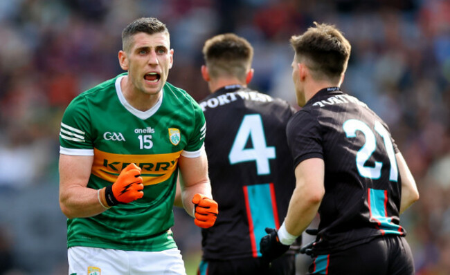 paul-geaney-celebrates