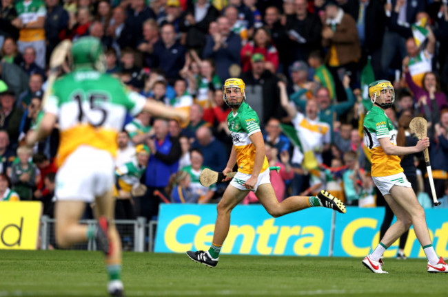 conor-doyle-celebrates-after-scoring-his-sides-2nd-goal-of-the-match