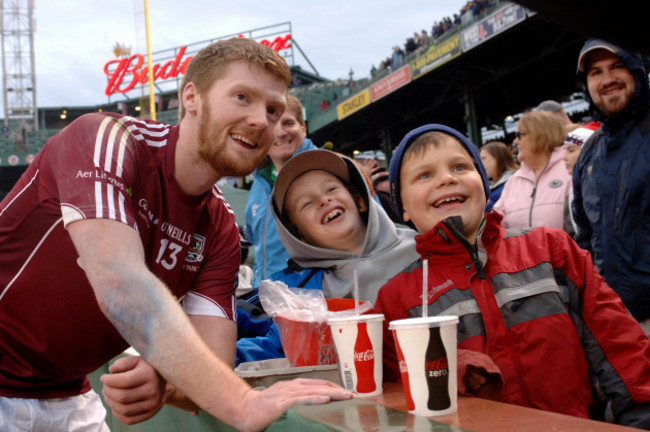 john-hanbury-with-fans-after-the-game