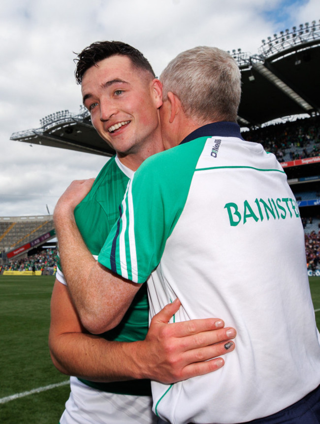 kyle-hayes-and-manager-john-kiely-celebrate