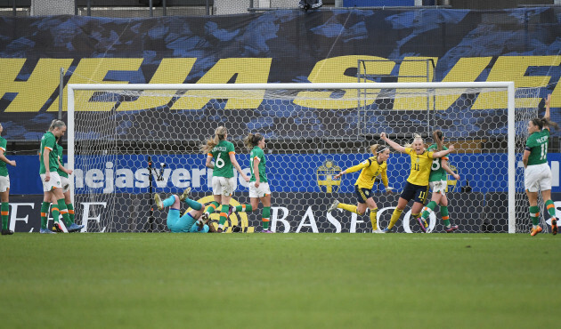 kosovare-asllani-celebrates-scoring-the-equalising-goal