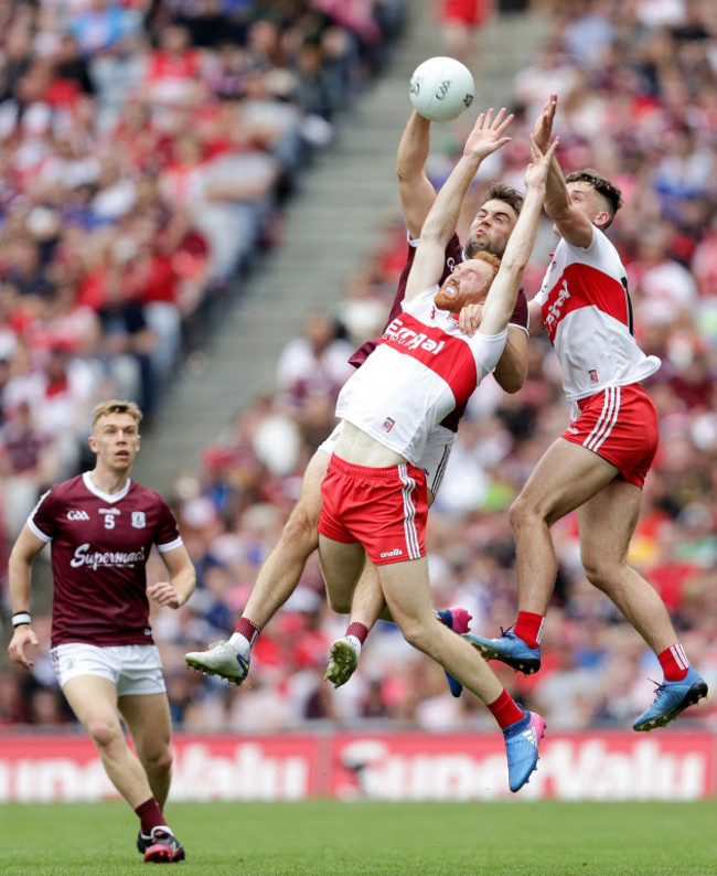 paul-conroy-with-conor-glass-and-padraig-mcgrogan