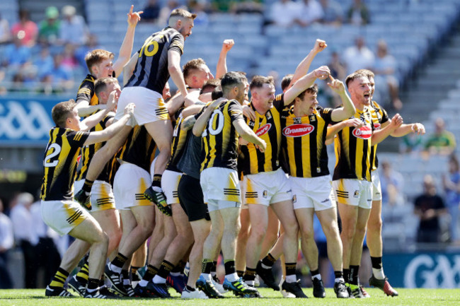 kilkenny-celebrate-after-the-game